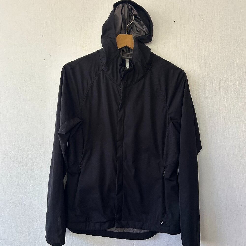 H&M Active Hooded Jacket Medium Black Full Zip Pockets Athletic Light Gorpcore